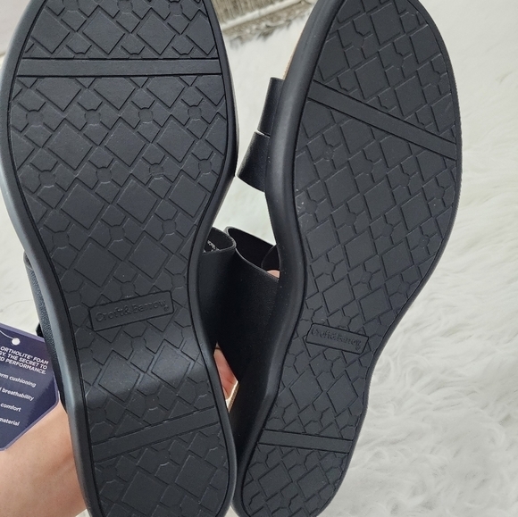 Croft & Barrow Laylah Women's Slide Sandals. Black. Size 11. New.Strappy upper - Picture 4 of 5